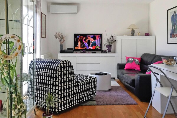 Modern appartement Vir op 300m van strand met bubbelbad en balkon - thumbnail 4