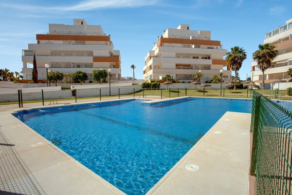Licht appartement op de begane grond met zwembad, 500m van strand in Roquetas de Mar - thumbnail 2