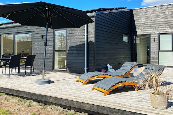Stijlvol vakantiehuis voor 8 bij het Kvie Sø meer in Ansager - thumbnail 2