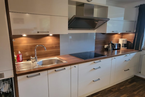 Ruim appartement voor 9 aan de golfbaan met bergzicht in Neukirchen - thumbnail 3