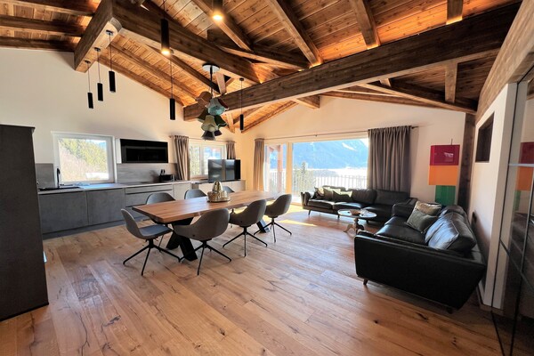 Penthouse Tauernfenster met sauna en panoramisch uitzicht op de bergen - thumbnail 1