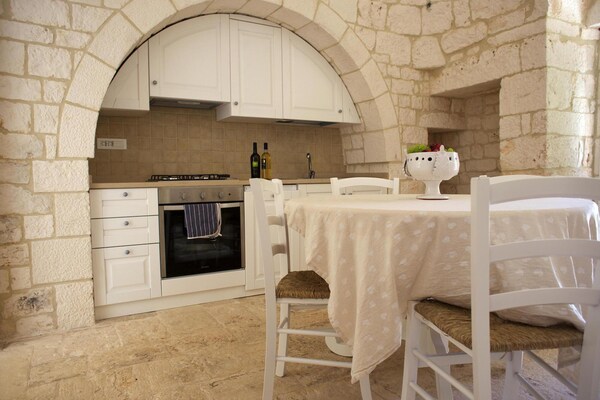 Gerenoveerd Trulli-huis met privacy nabij Cisternino, 4 personen - thumbnail 4