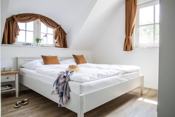 Aan zee: Modern appartement in Zingst voor 4 personen - thumbnail 3