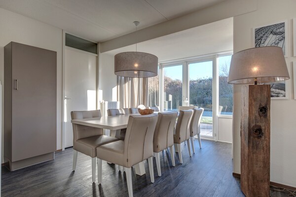 Luxe vrijstaande villa met sauna, 10 min. van Noordzeestrand - thumbnail 3