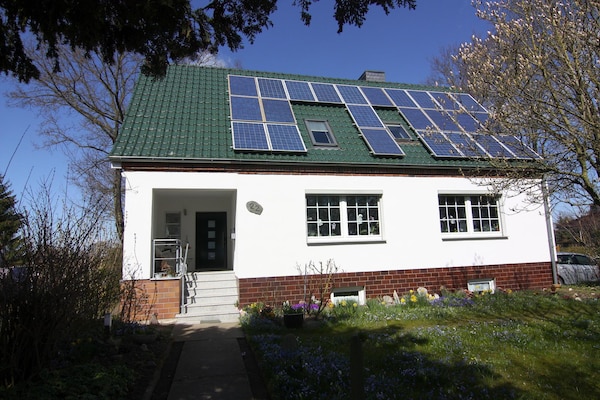 Rustiek appartement met grote tuin in Mallentin, nabij Lübeck en de Oostzee - thumbnail 2