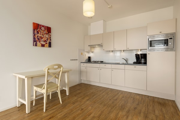 Stijlvol havenappartement met zeezicht in Scheveningen - thumbnail 4