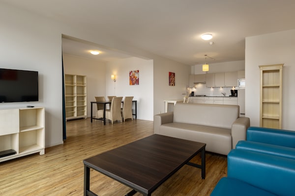 Stijlvol havenappartement met zeezicht in Scheveningen - thumbnail 2