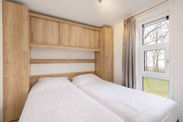 Moderne lodge met privé-infraroodsauna en tuin in Hoge Hexel - thumbnail 4