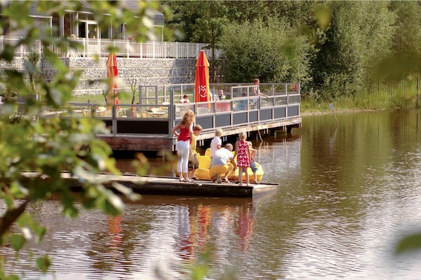 Safaritent met veranda op Bospark 't Wolfsven, 12 km van Eindhoven - thumbnail 6
