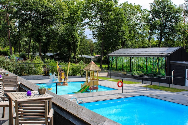 Vrijstaand 6-persoons chalet met tuin op Vakantiepark De Rimboe in Hoenderloo - thumbnail 6