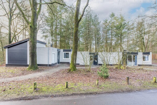 Gereno­veerde familiebungalow op de Veluwe, honden welkom bij Kootwijkerzand - thumbnail 4