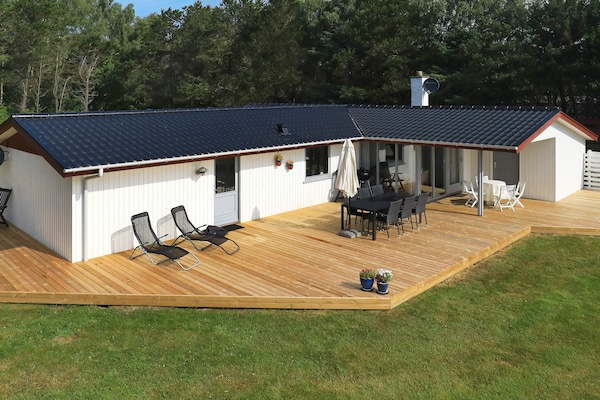 8-persoons vakantiehuis op Læsø op 1 km van de zee - thumbnail 1