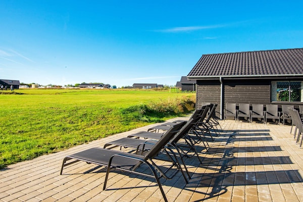 Op 500 m van zee: ruim vakantiehuis in Sydals voor 30 personen - thumbnail 2