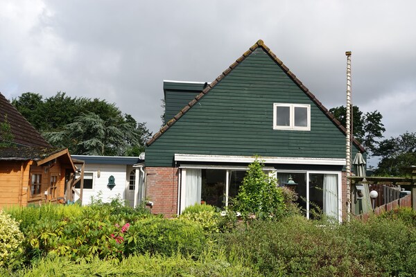 Relaxing Summer: knus vakantiehuis in Noordwijkerhout, 300m van Oosterduinse Meer - thumbnail 1