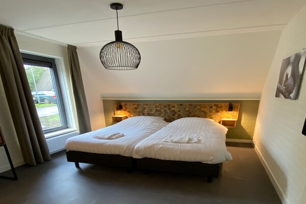 Luxe vrijstaand vakantiehuis op rustig park bij Biesbosch en Breda - thumbnail 6