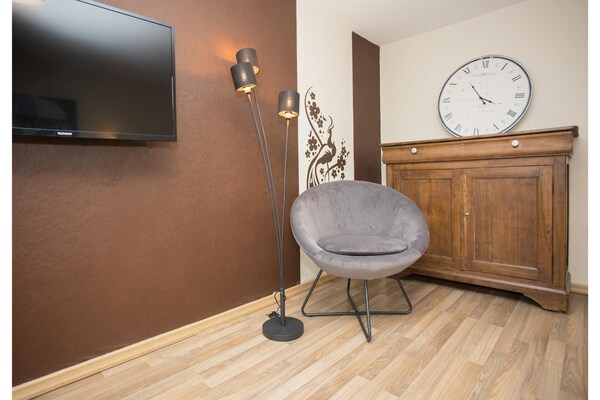 Rustiek appartement aan de golfbaan, op 280m van de piste - thumbnail 5