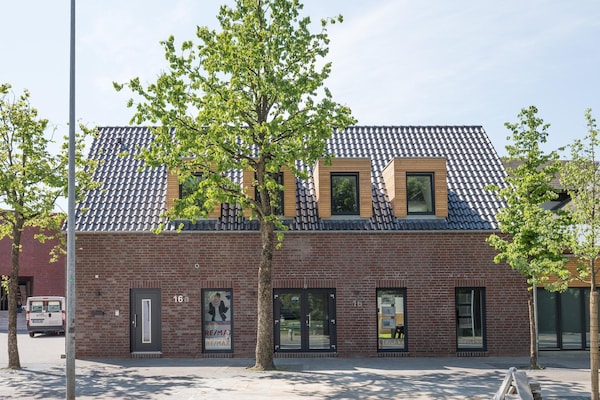4-persoons appartement in Husum op 700 m van zee - thumbnail 2