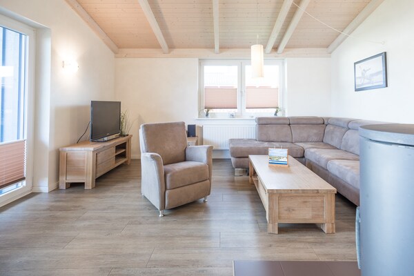 Luxe vrijstaand vakantiehuis op 30 meter van de Noordzee in Dagebüll - thumbnail 5