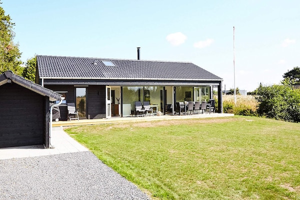 8-persoons vakantiehuis in Slagelse op 250 m van zee - thumbnail 3