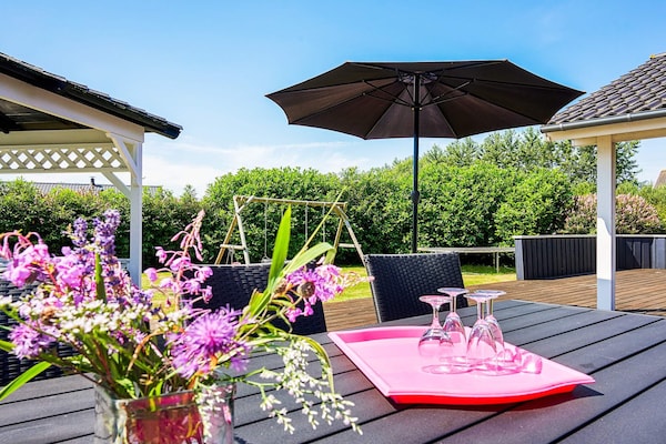 Luxe vakantiehuis met whirlpool op 400m van Balka Strand, Bornholm - thumbnail 5