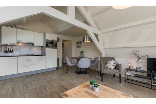 Gezellig appartement in hartje Westkapelle, 150m van zee - thumbnail 4