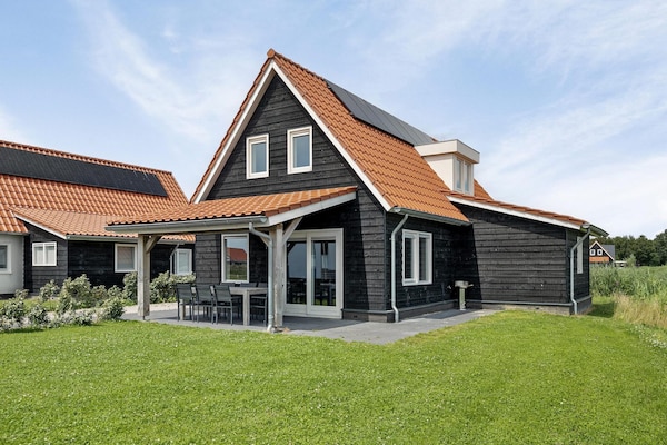 De Ooievaar: Luxe vrijstaand vakantiehuis aan Nationaal Park Oosterschelde - thumbnail 2