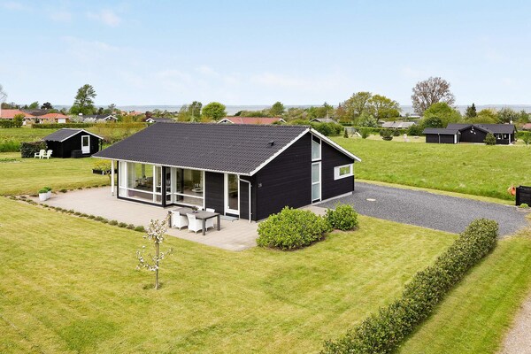 Op 300 m van zee: ruim vakantiehuis voor 7 personen in Nordborg - thumbnail 1