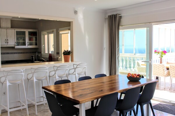 Zonnige designvilla met privézwembad en weids uitzicht in Javea - thumbnail 4