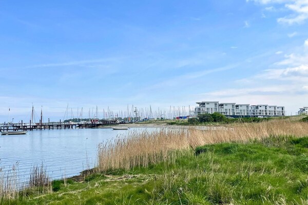 Panoramisch appartement aan de jachthaven van Wendtorf, 20 meter van zee - thumbnail 6