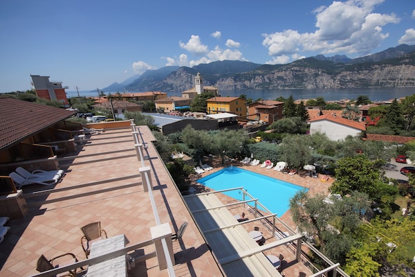 Knusse studio voor 4 op toplocatie bij Gardameer en Monte Baldo - thumbnail 2
