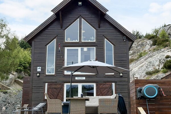 6-persoons vakantiehuis aan het meer in Urangsvåg met whirlpool - thumbnail 2