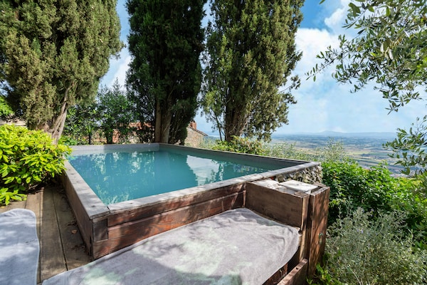 Villa Nigra in Cortona: Luxe villa met privézwembad voor 6 personen - thumbnail 2