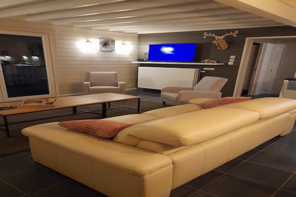 9-persoons chalet met recreatieruimte in Durbuy - thumbnail 4