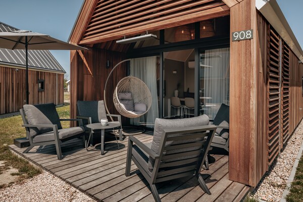 Tiny house aan zee op luxe resort in Nieuwvliet-Bad - thumbnail 6