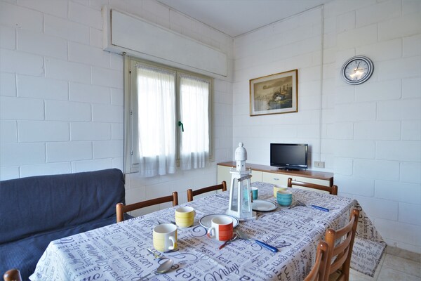 Ca Bianca 1: Zonovergoten appartement voor 6 personen op 50 meter van het strand - thumbnail 2