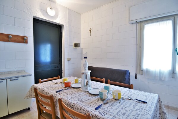 Ca Bianca 1: Zonovergoten appartement voor 6 personen op 50 meter van het strand - thumbnail 5