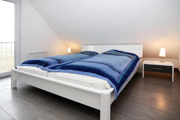 Ferienhaus de Poeler Drift: luxe vakantiehuis met sauna, 400m van de Oostzee - thumbnail 4