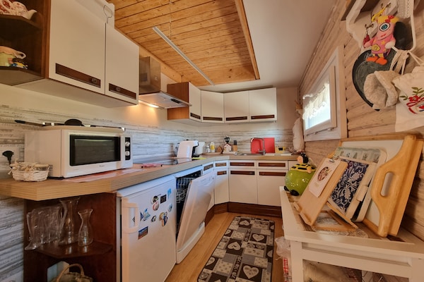 Vrijstaand chalet in Marliana met panoramisch uitzicht over de Toscaanse heuvels - thumbnail 3