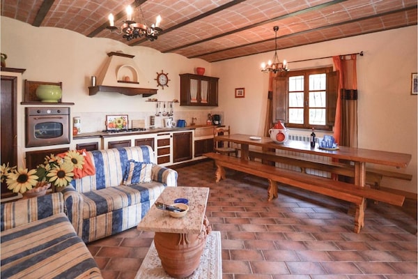 Ruim vakantiehuis voor 30 personen met privézwembad in Città di Castello - thumbnail 3
