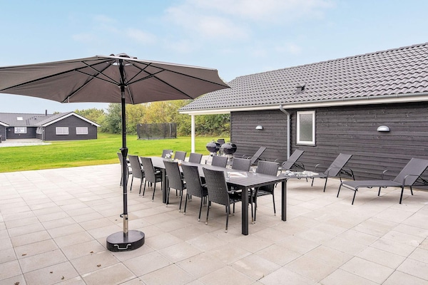Groot vakantiehuis voor 20 personen met privé-zwembad en sauna vlakbij zee in Sydals - thumbnail 4