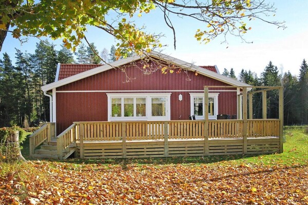 Gezellig vakantiehuis in het bos van Brålanda voor 4 personen - thumbnail 3