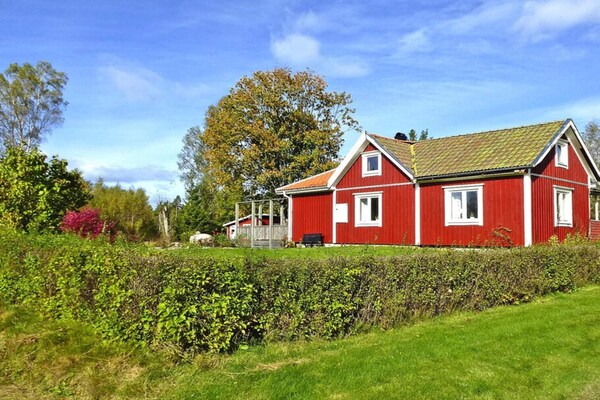 Gezellig vakantiehuis in het bos van Brålanda voor 4 personen - thumbnail 4