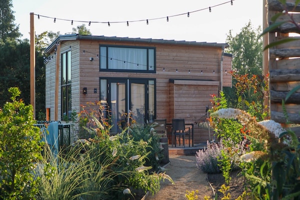 Tiny House 4 - thumbnail 1