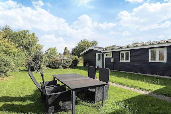 Op 1,2 km van zee: sfeervol vakantiehuis in Jægerspris voor 6 personen - thumbnail 2