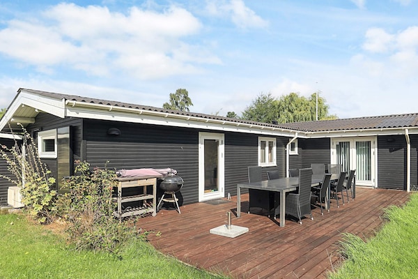 Op 1,2 km van zee: sfeervol vakantiehuis in Jægerspris voor 6 personen - thumbnail 3