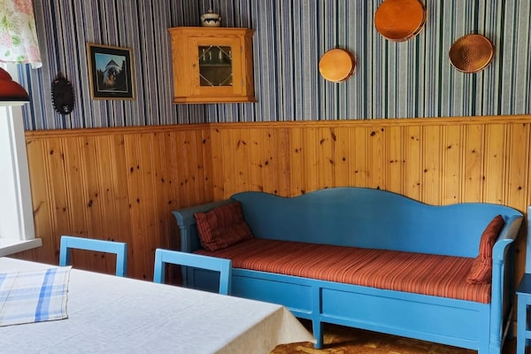 Authentiek Zweeds vakantiehuis aan de golfbaan in Järvsö, 4 personen - thumbnail 6