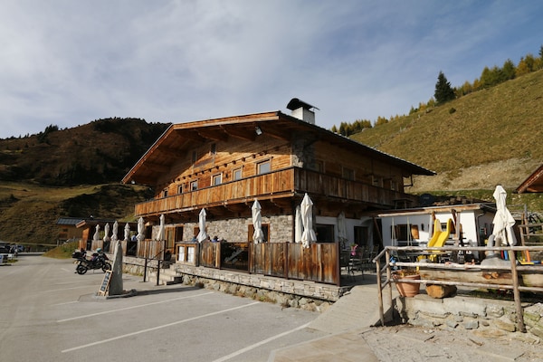 Ruim vakantiehuis Hirschbichlalm in Zellberg voor 14 personen - thumbnail 1