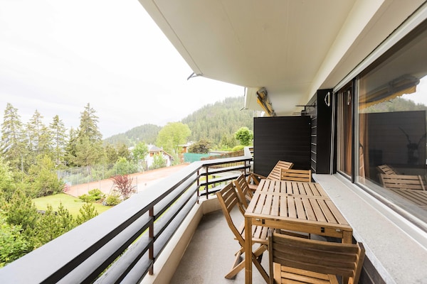Cransalpin: luxe appartement met zwembad direct aan de piste in Crans-Montana - thumbnail 5