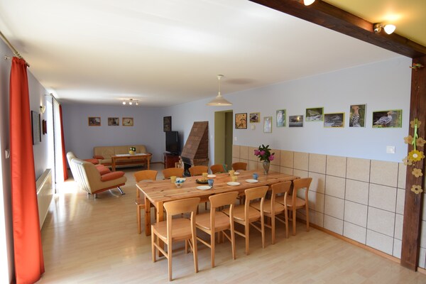 Ruim vakantiehuis voor 10 personen, 200m van het meer in Parchowo - thumbnail 5