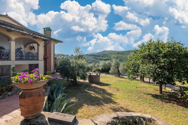 Licht vakantiehuis met panoramisch uitzicht bij Pergine Valdarno, 10 personen - thumbnail 6